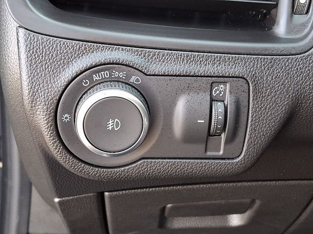 Used 2020 Buick Envision Essence w/ Experience Buick Package image 24