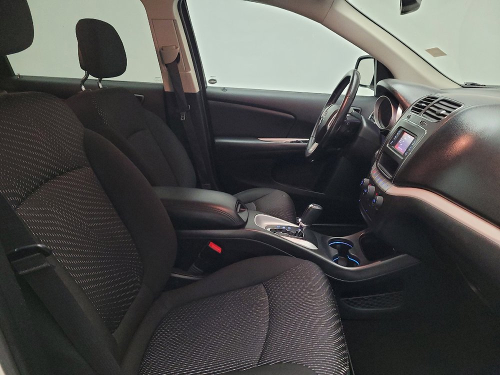 Used 2019 Dodge Journey SE w/ Premium Group FWD image 21