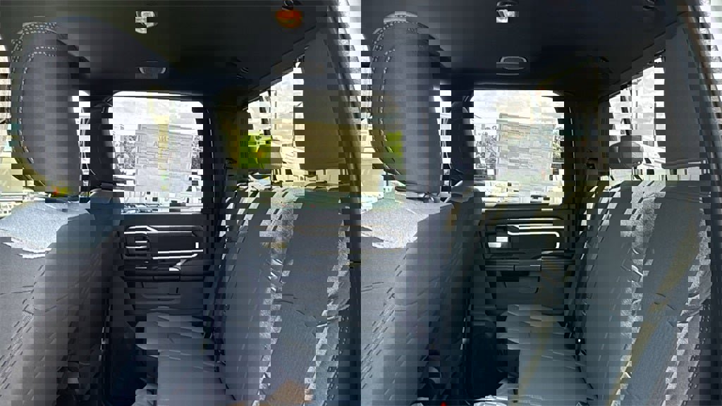 New 2024 RAM 3500 SLT w/ Quick Order Package 2YG SLT image 13