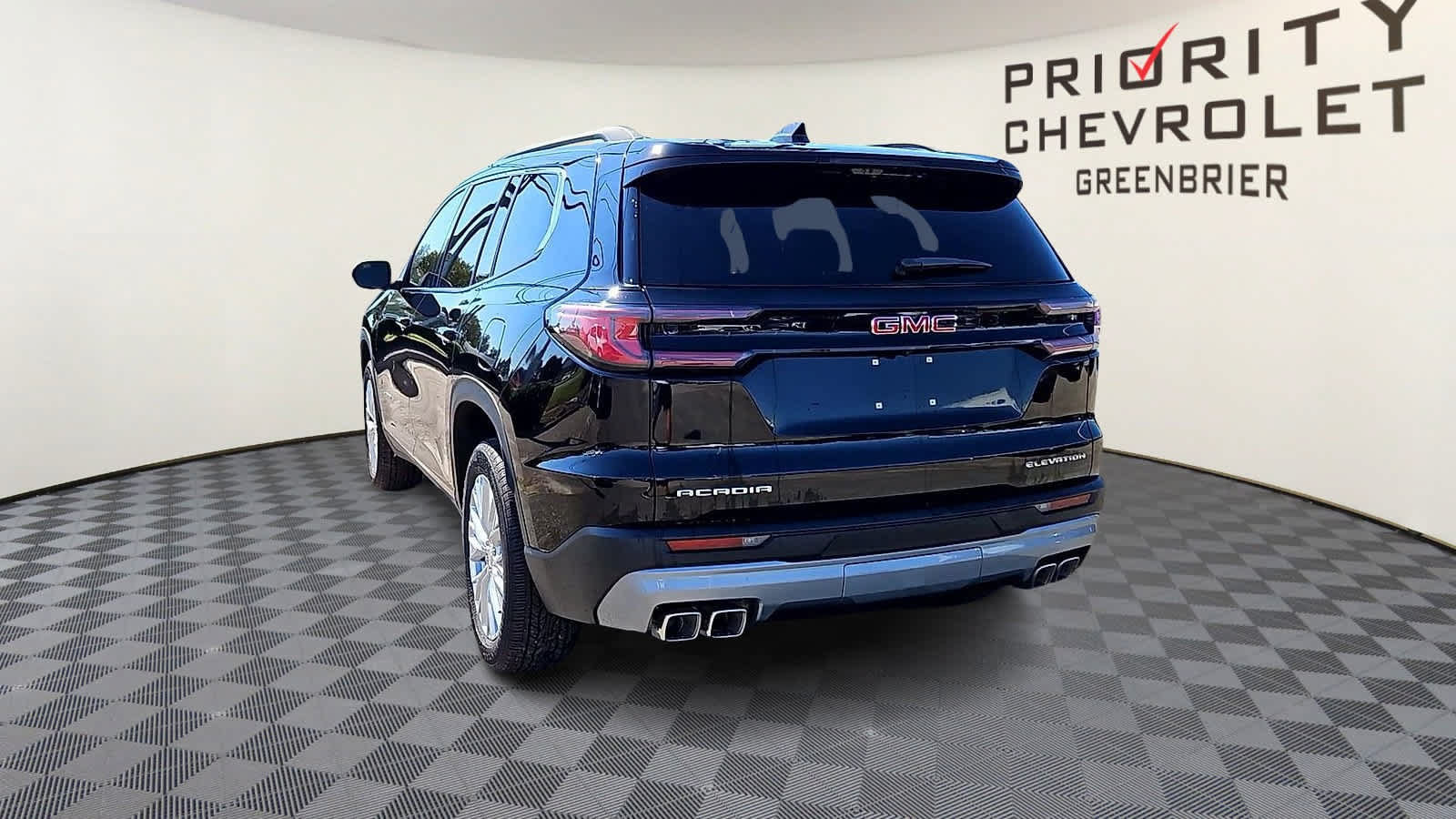 Used 2026 GMC Acadia Elevation w/ Elevation Premium Package FWD image 7