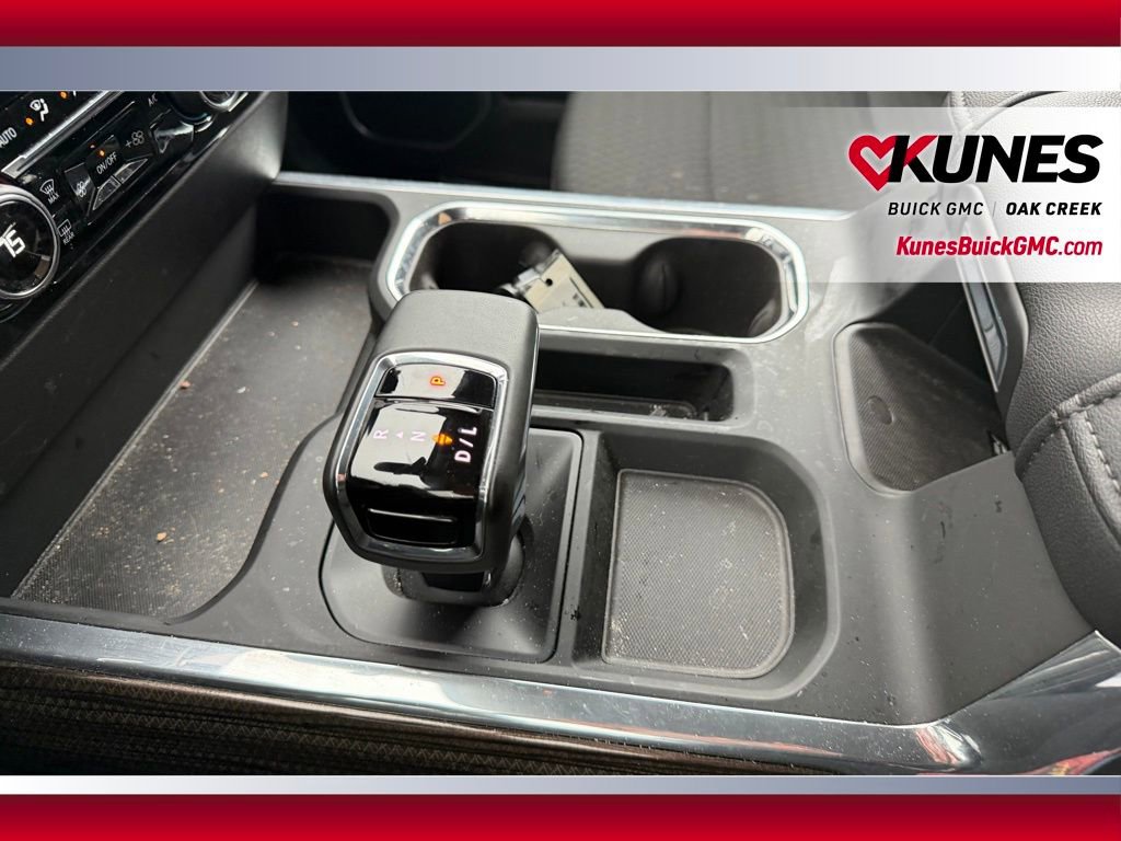 Used 2025 Chevrolet Silverado 1500 LT AWD/4WD image 19
