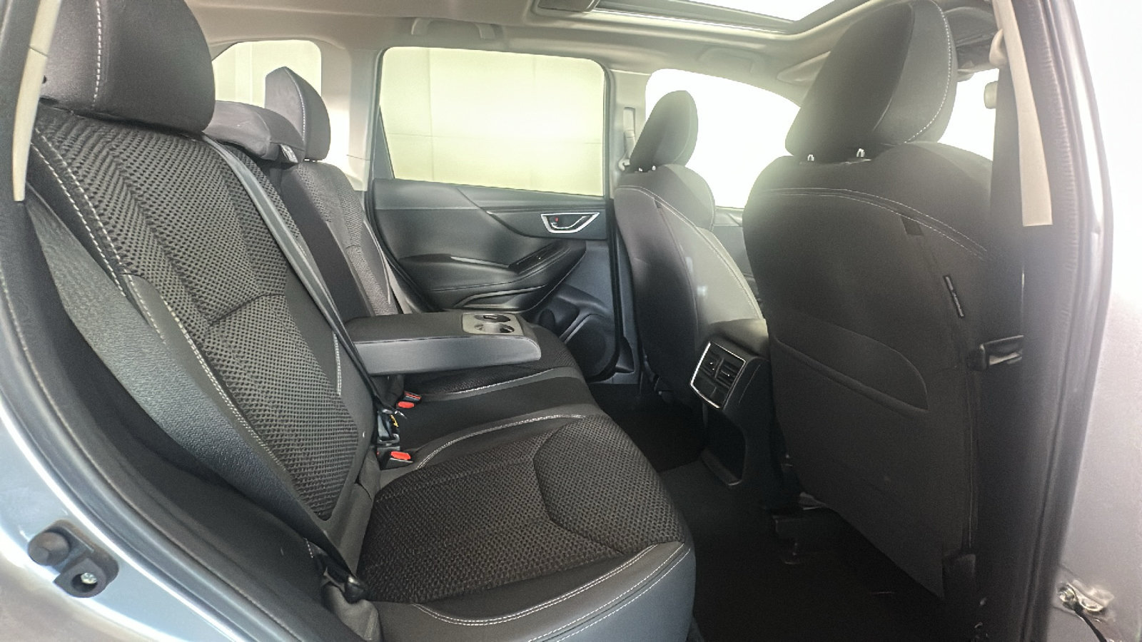 Used 2019 Subaru Forester Premium w/ Popular Package #1 AWD/4WD image 32