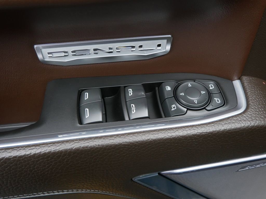 Used 2024 GMC Sierra 1500 Denali w/ Denali Reserve Package image 14