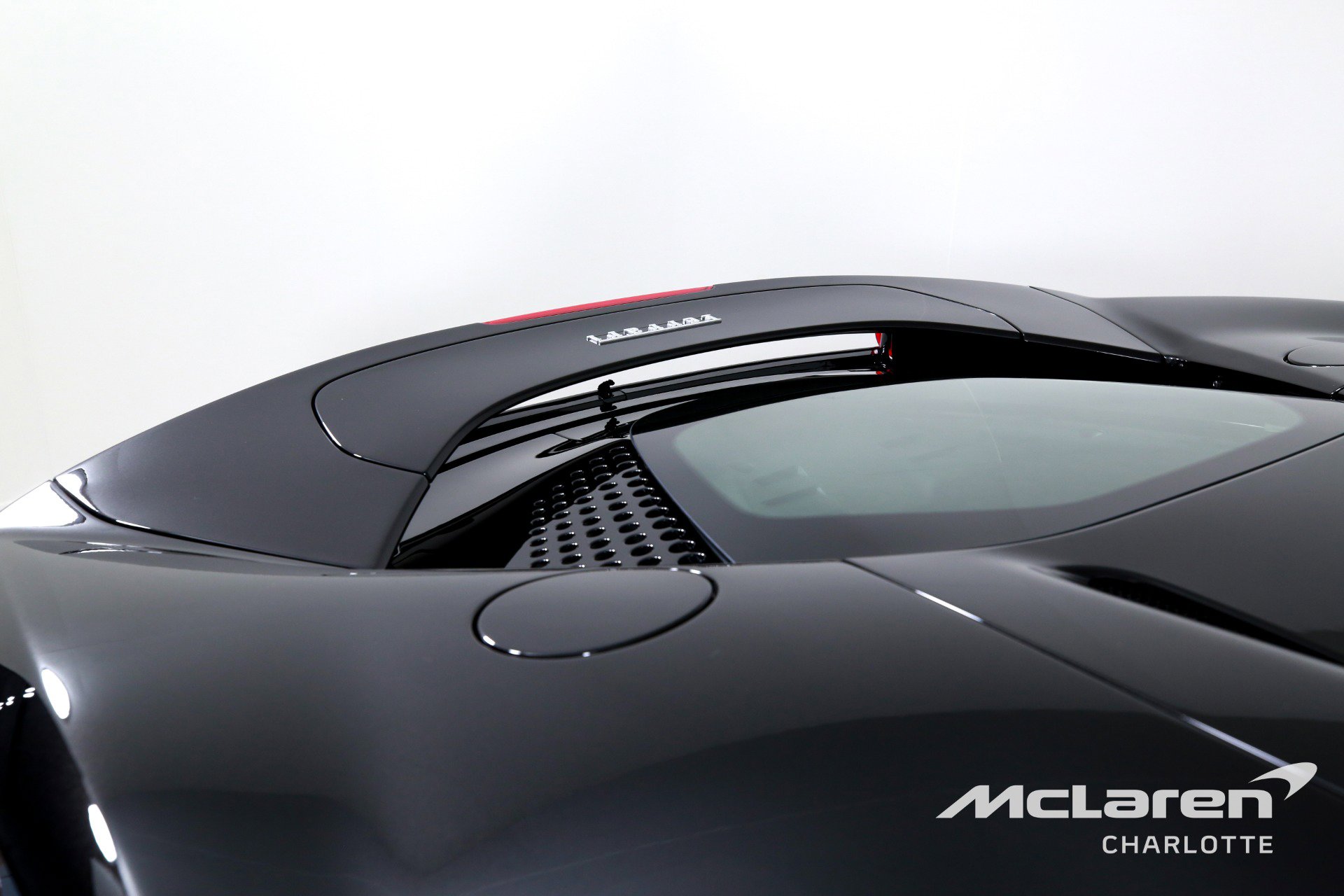 Used 2023 Ferrari SF90 Stradale AWD/4WD image 32