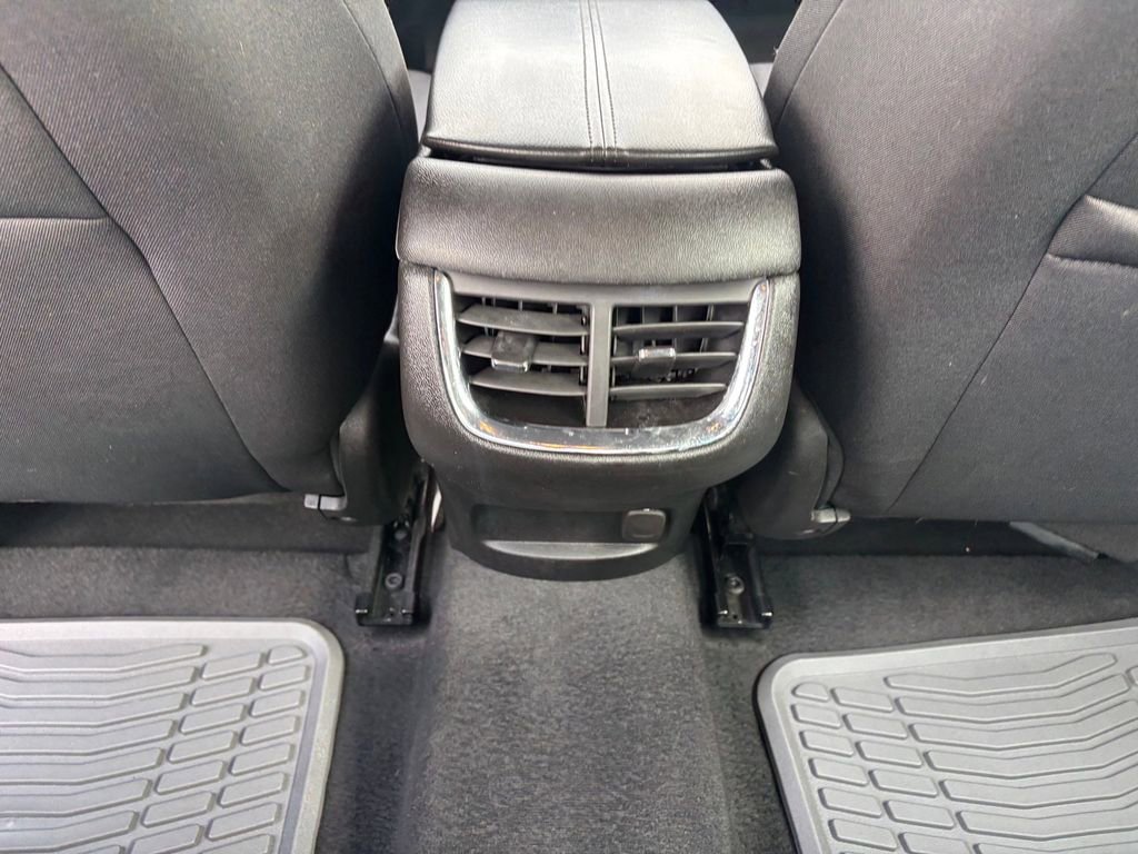 Used 2024 Chevrolet Malibu LT FWD image 29