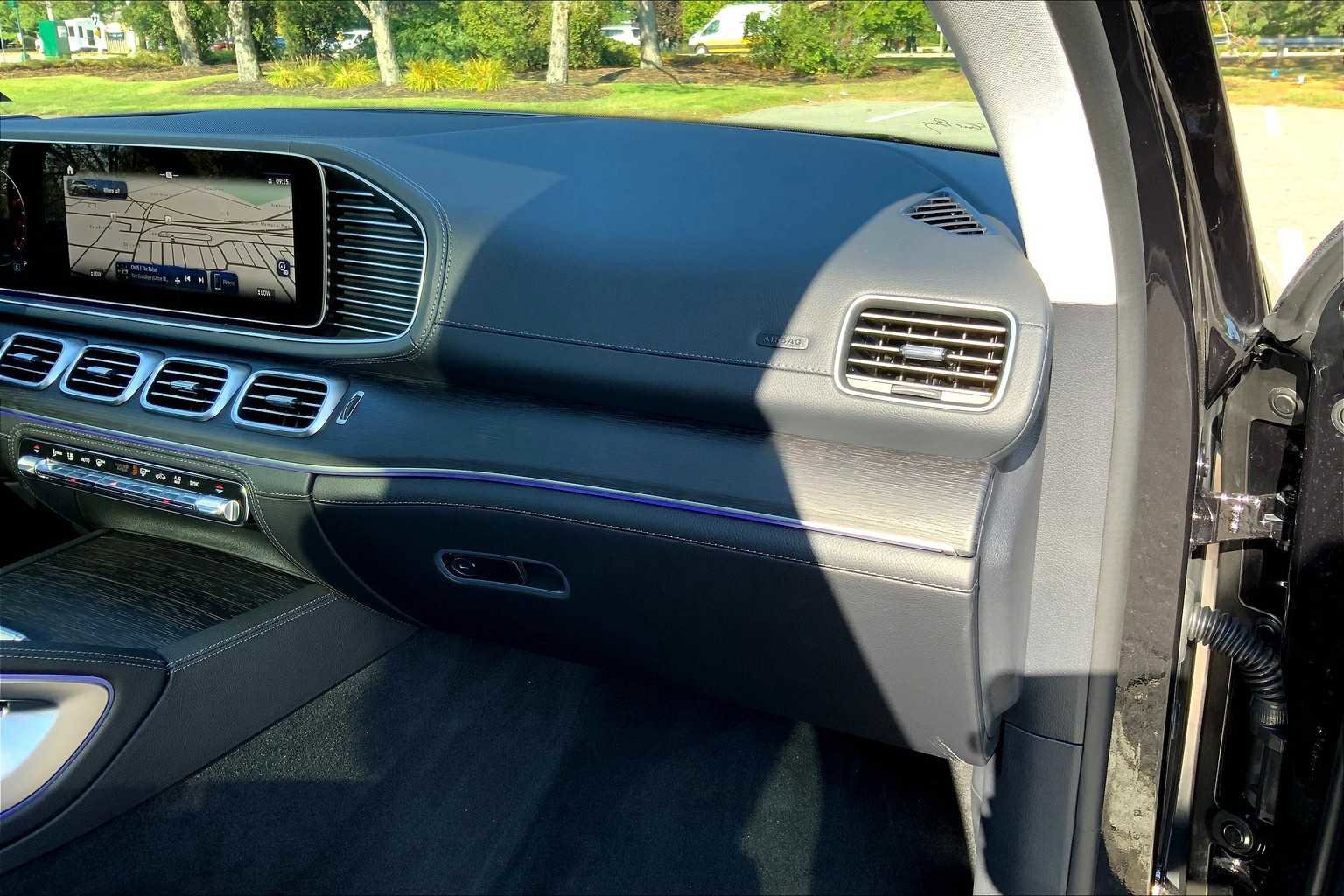 New 2026 Mercedes-Benz GLS 450 4MATIC image 10