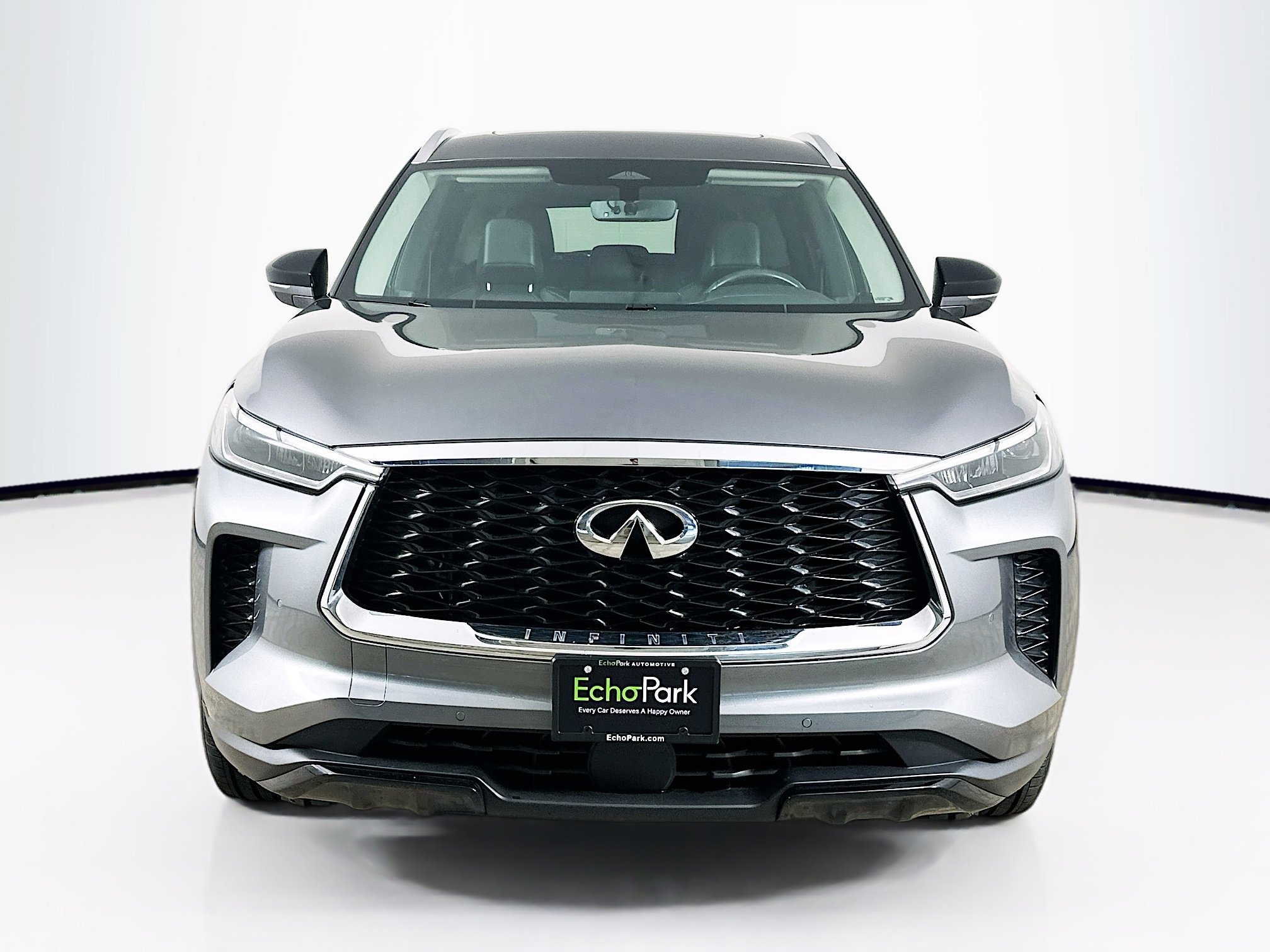 Used 2023 INFINITI QX60 Luxe w/ Cargo Package image 2