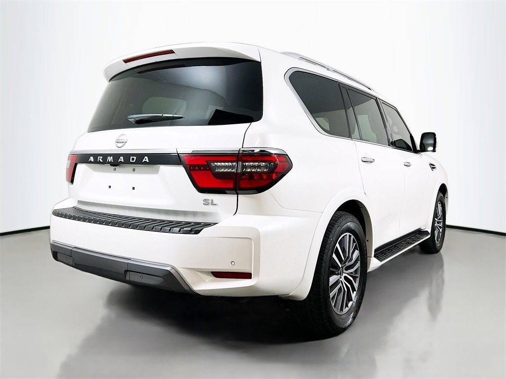 Used 2024 Nissan Armada SL w/ Captain's Chairs Package image 7