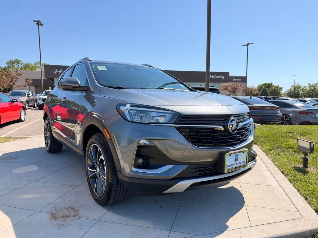 Used 2022 Buick Encore GX Select AWD/4WD image 7