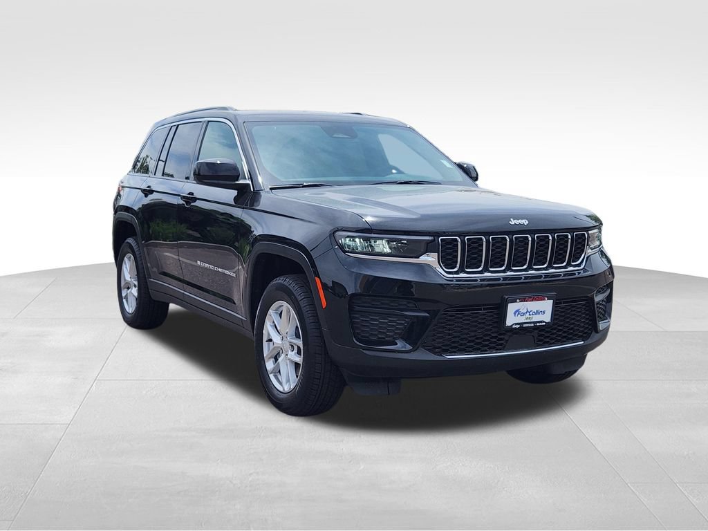 New 2026 Jeep Grand Cherokee Laredo X AWD/4WD image 3