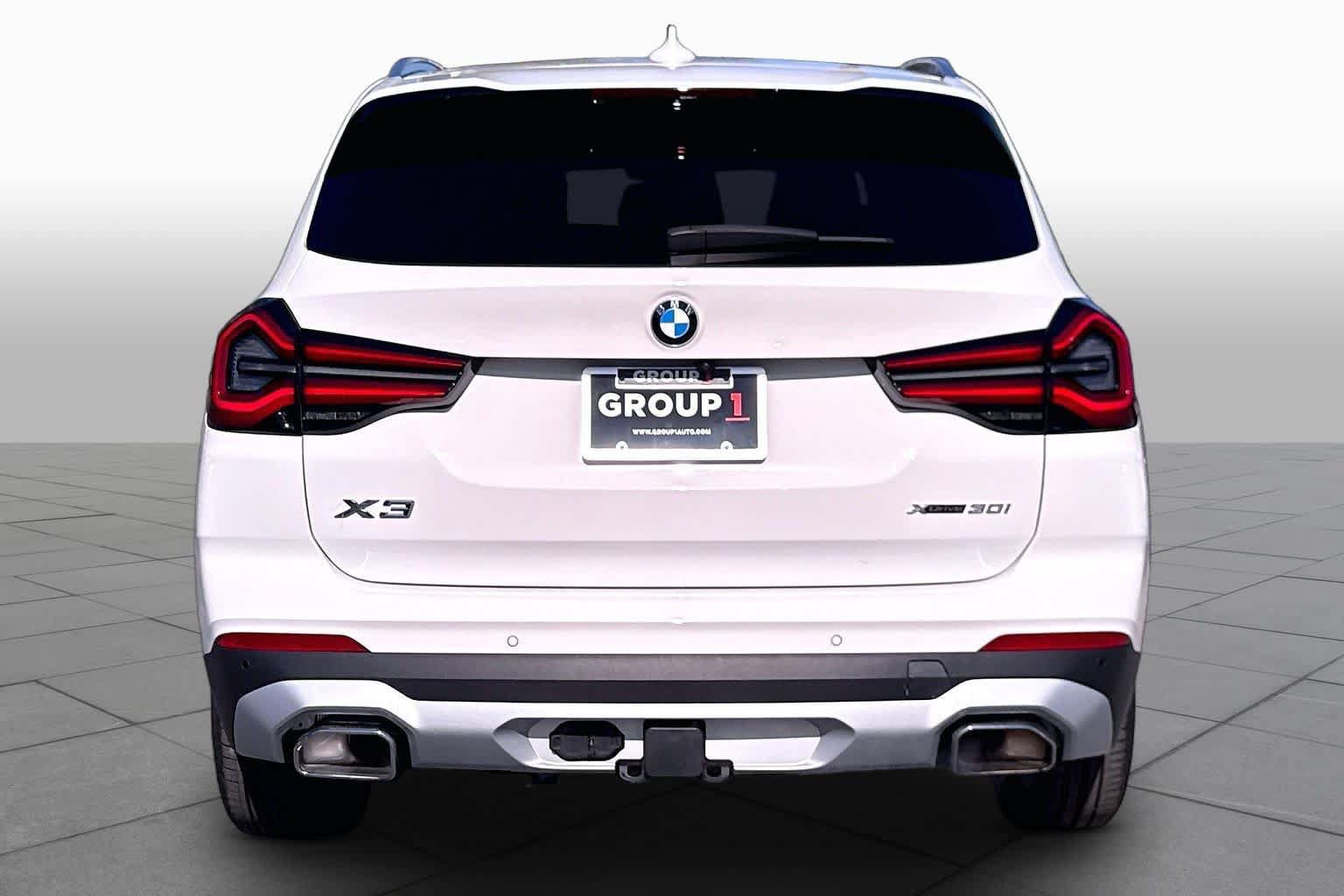 Used 2023 BMW X3 xDrive30i w/ Convenience Package w/ZPA AWD/4WD image 4