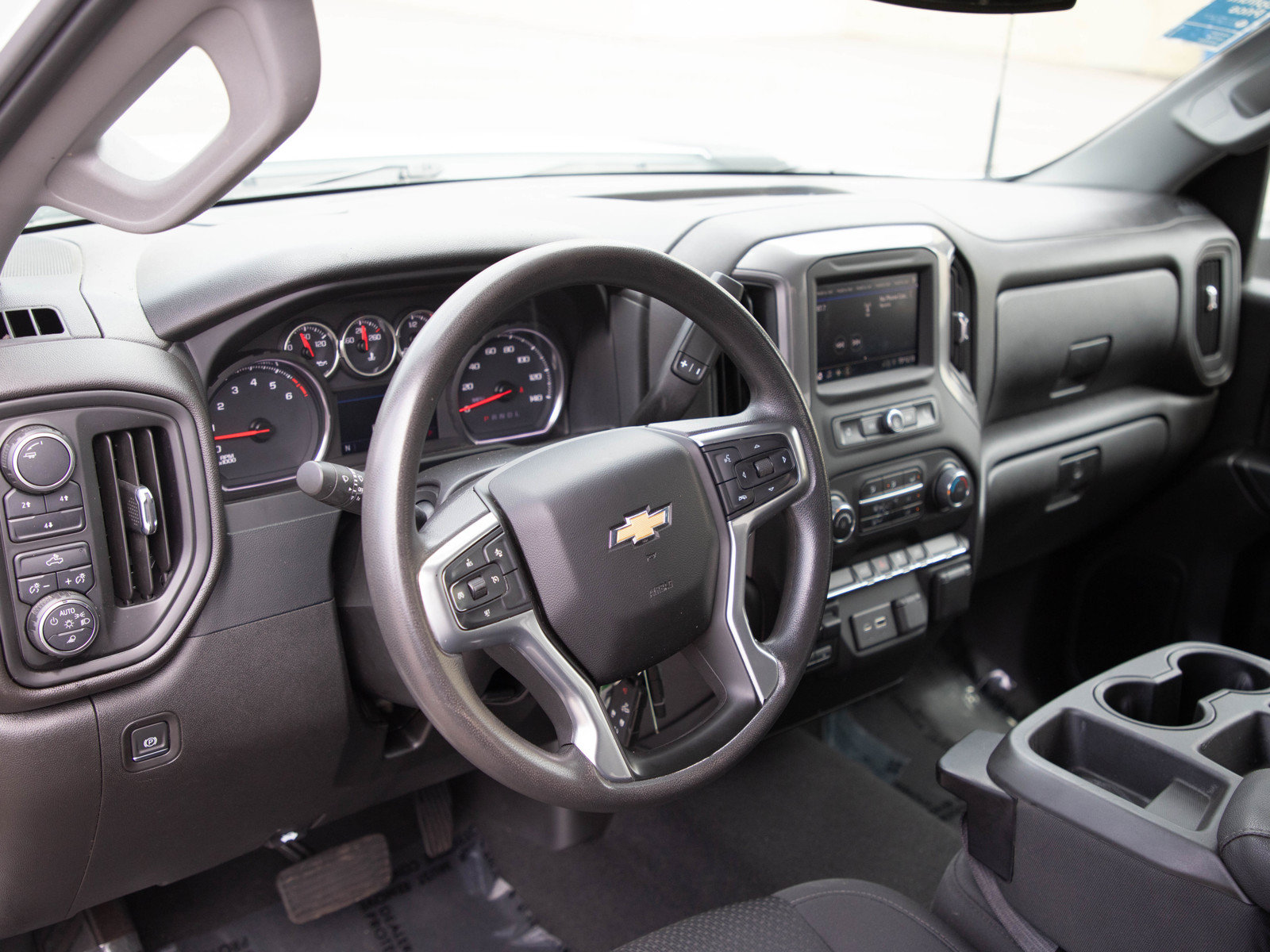 Used 2022 Chevrolet Silverado 2500 Custom w/ Custom Value Package AWD/4WD image 20