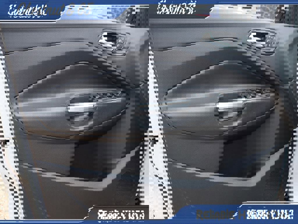 Used 2017 Ford Escape SE image 21