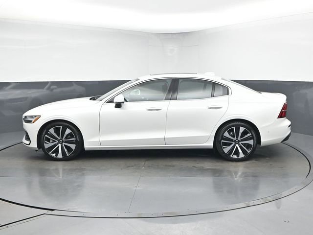 Used 2023 Volvo S60 B5 Ultimate image 5