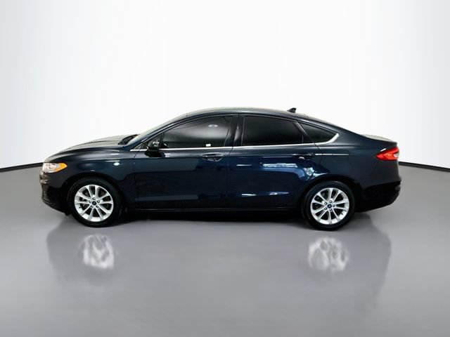 Used 2020 Ford Fusion SE FWD image 4