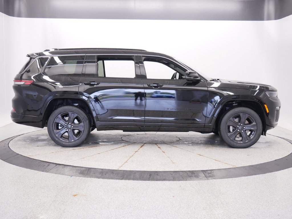New 2027 Jeep Grand Cherokee L Limited AWD/4WD image 7