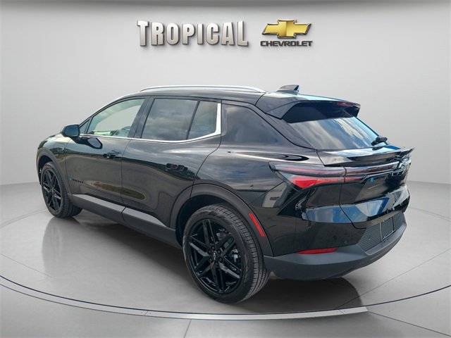 New 2026 Chevrolet Equinox EV LT image 3