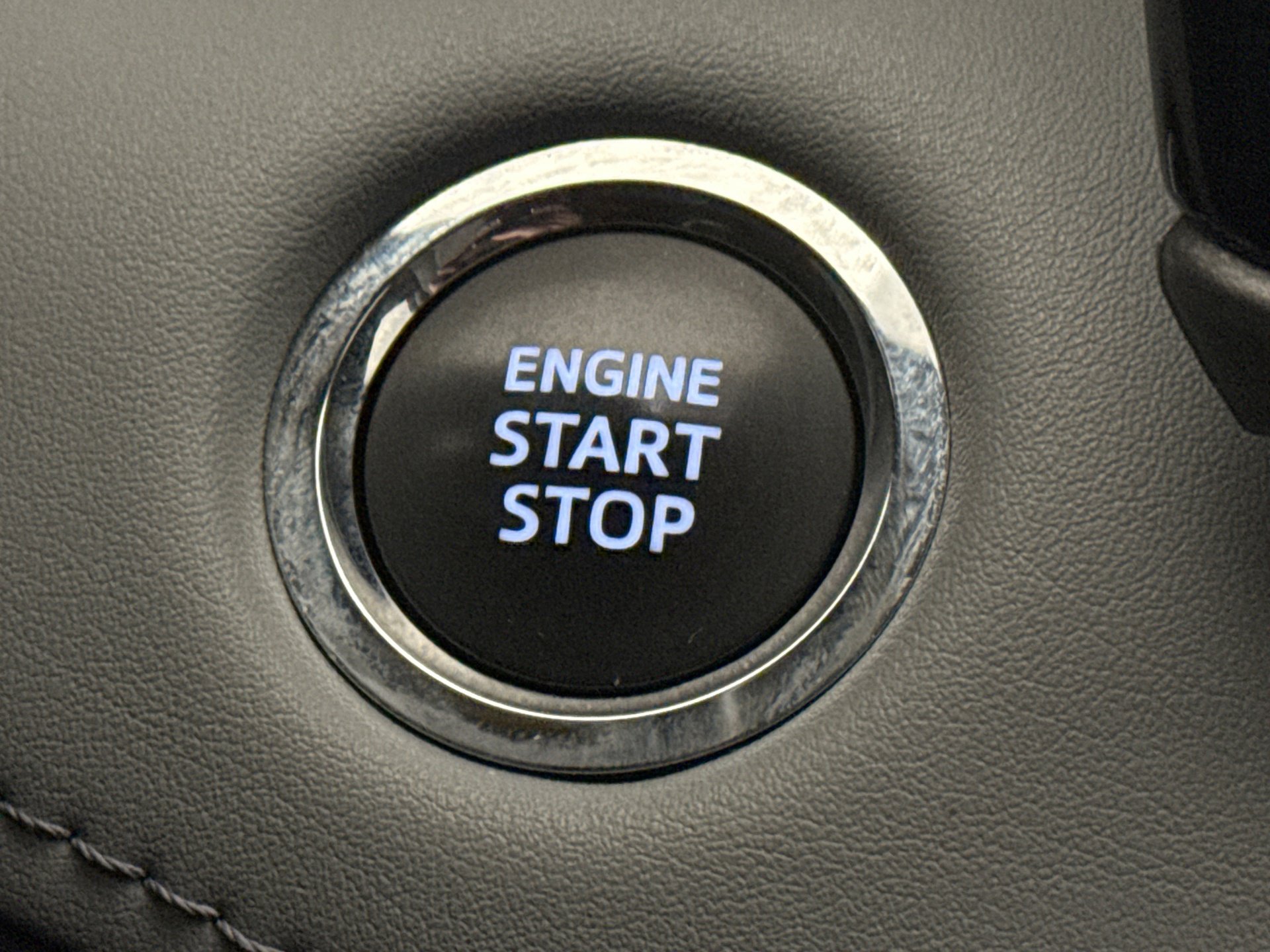 Used 2023 Toyota Highlander LE image 20