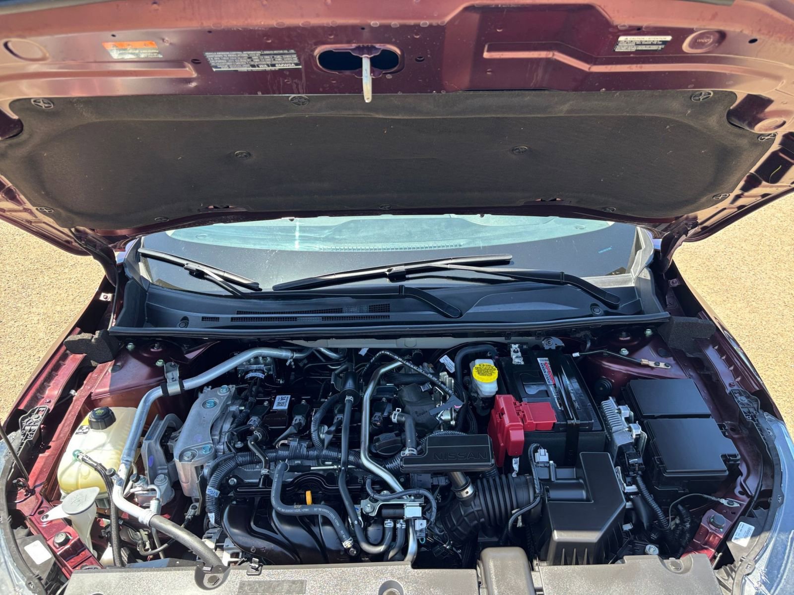 Used 2025 Nissan Sentra SV FWD image 30