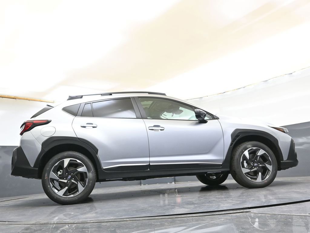 Used 2025 Subaru Crosstrek 2.5i Limited w/ Crosstrek Mirror Package image 41