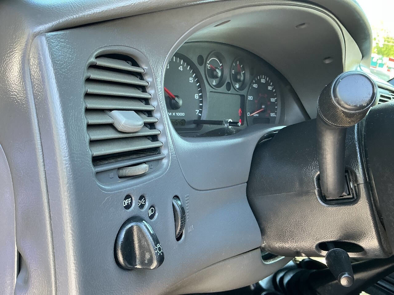 Used 2004 Ford Ranger 4x4 SuperCab image 35