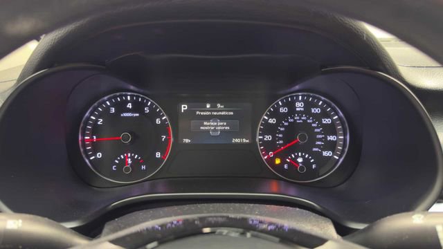 Used 2024 Kia Forte LXS w/ LXS Technology Package FWD image 21