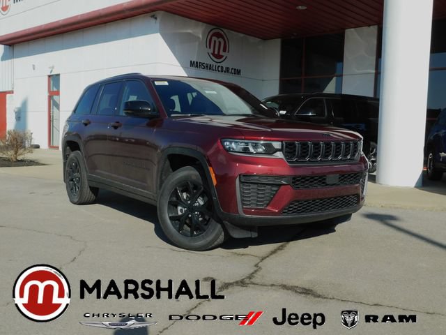 New 2026 Jeep Grand Cherokee Altitude AWD/4WD image 1