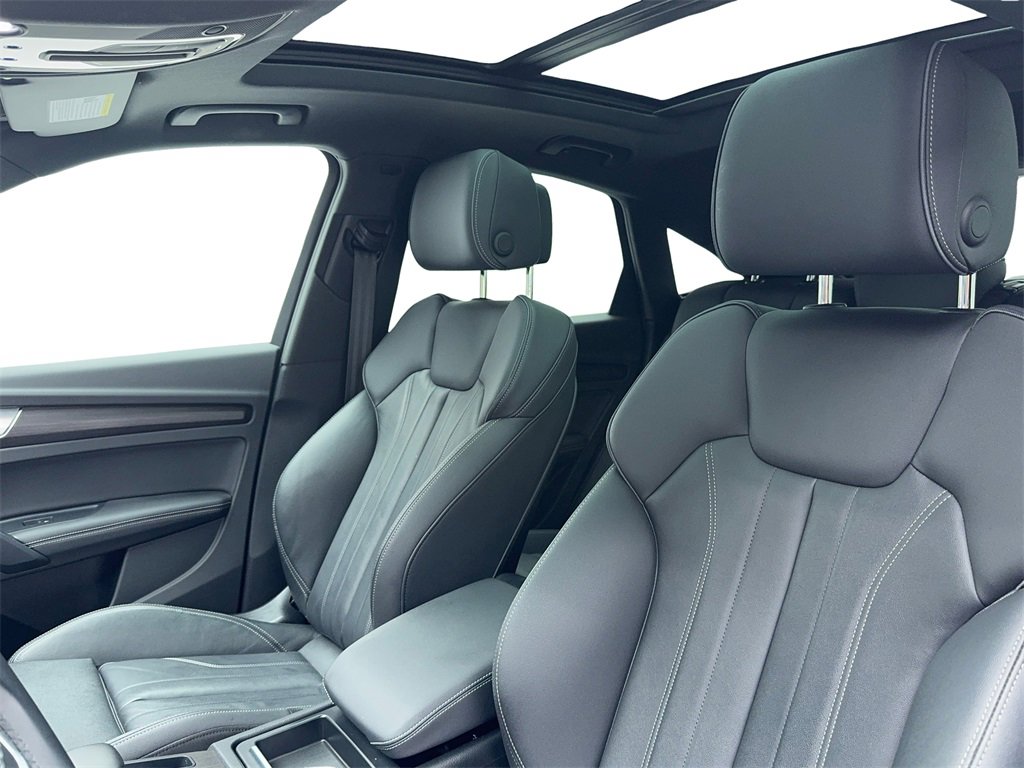 Used 2022 Audi Q5 2.0T Premium Plus w/ Premium Plus Package image 38