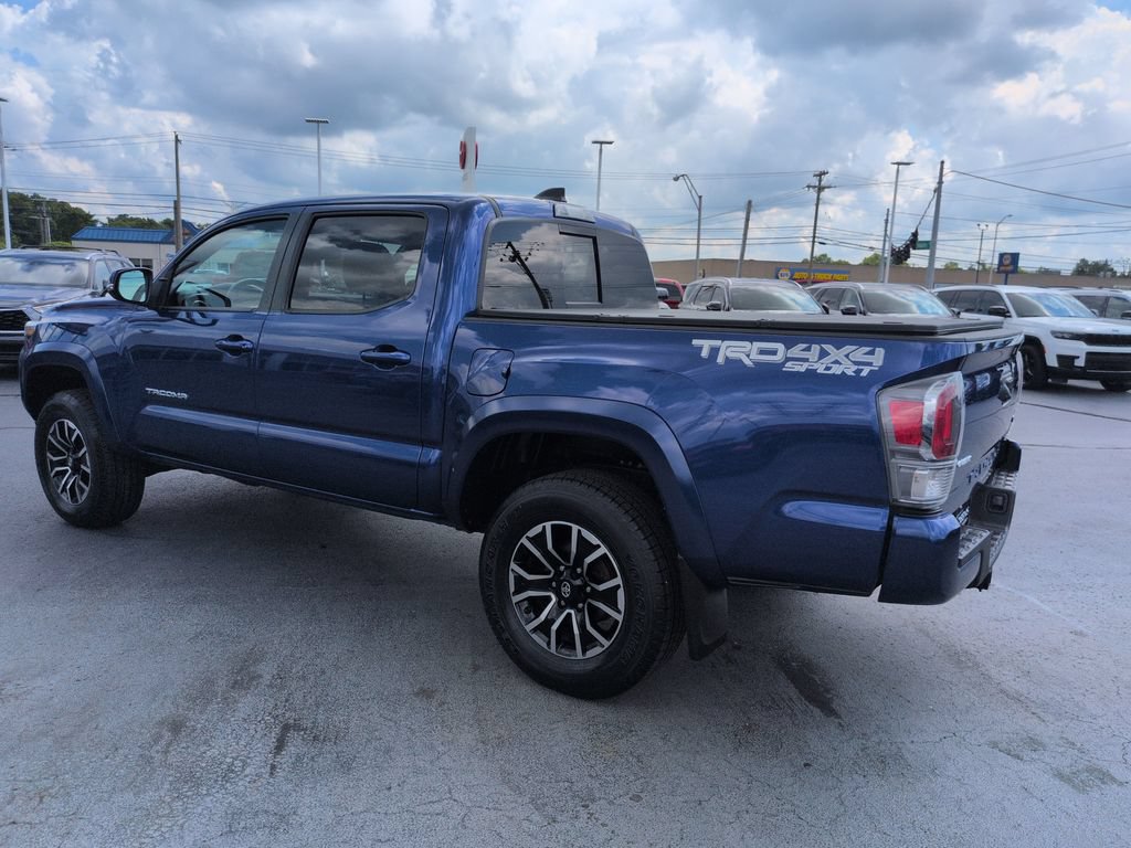 Used 2023 Toyota Tacoma TRD Sport AWD/4WD image 3