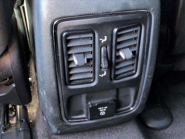 Used 2018 Jeep Grand Cherokee Altitude image 17
