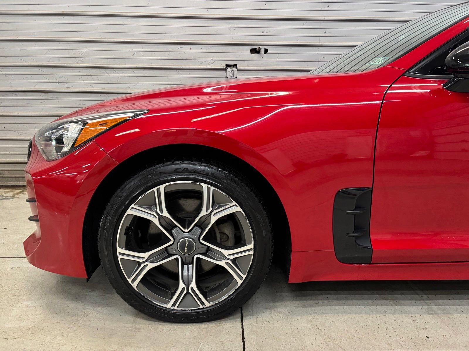 Used 2020 Kia Stinger GT-Line w/ Sun & Sound Package AWD/4WD image 4