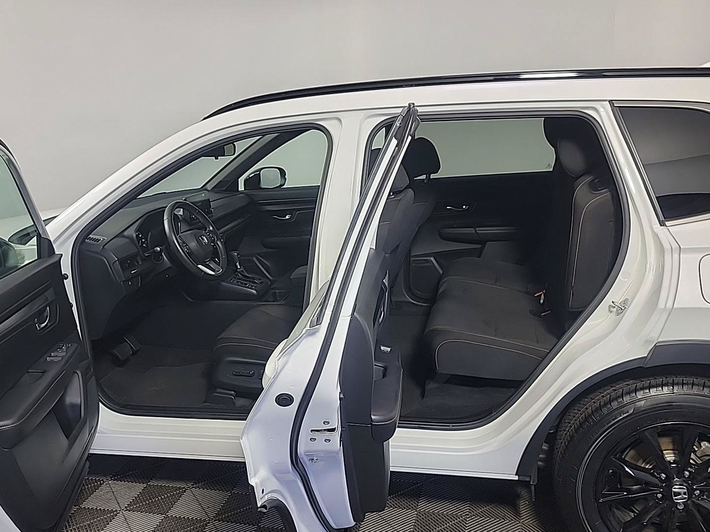 Certified 2024 Honda CR-V Sport image 14