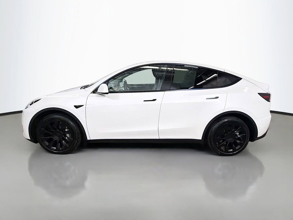 Used 2023 Tesla Model Y Long Range AWD/4WD image 6