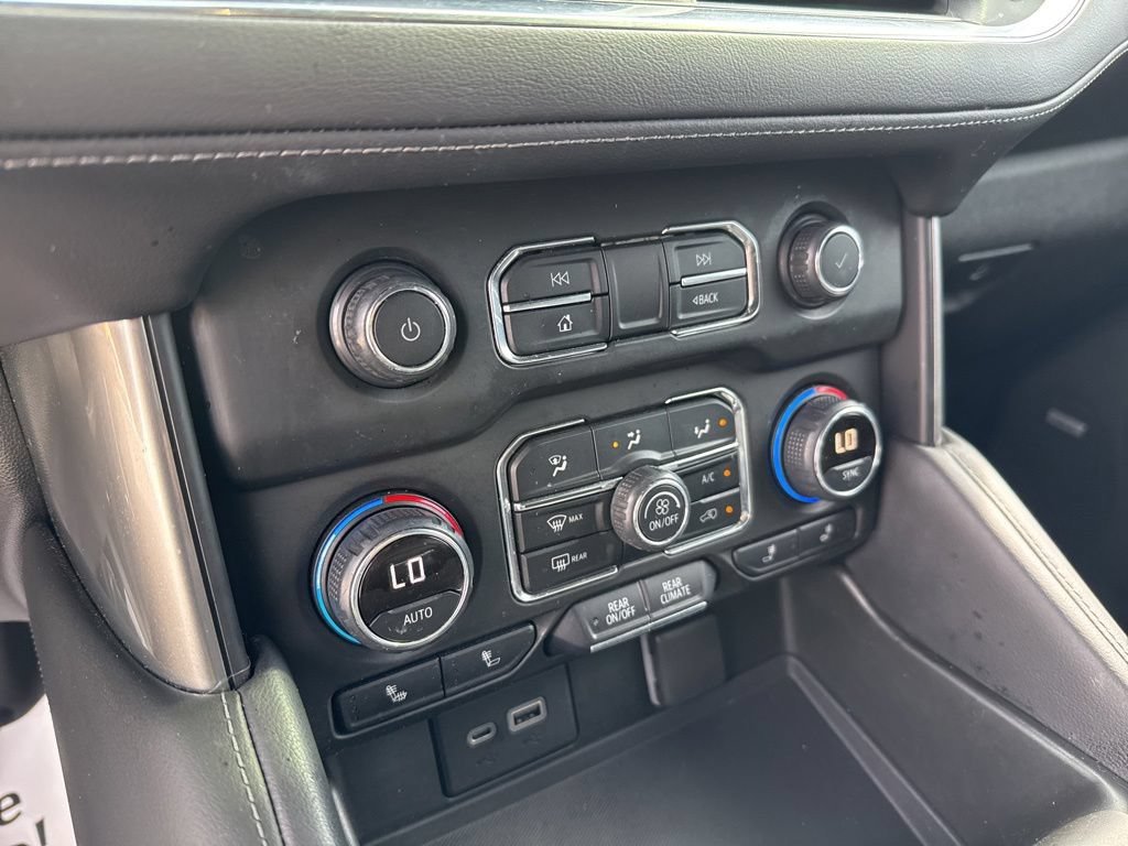 Used 2021 Chevrolet Tahoe Z71 w/ Z71 Signature Package AWD/4WD image 25