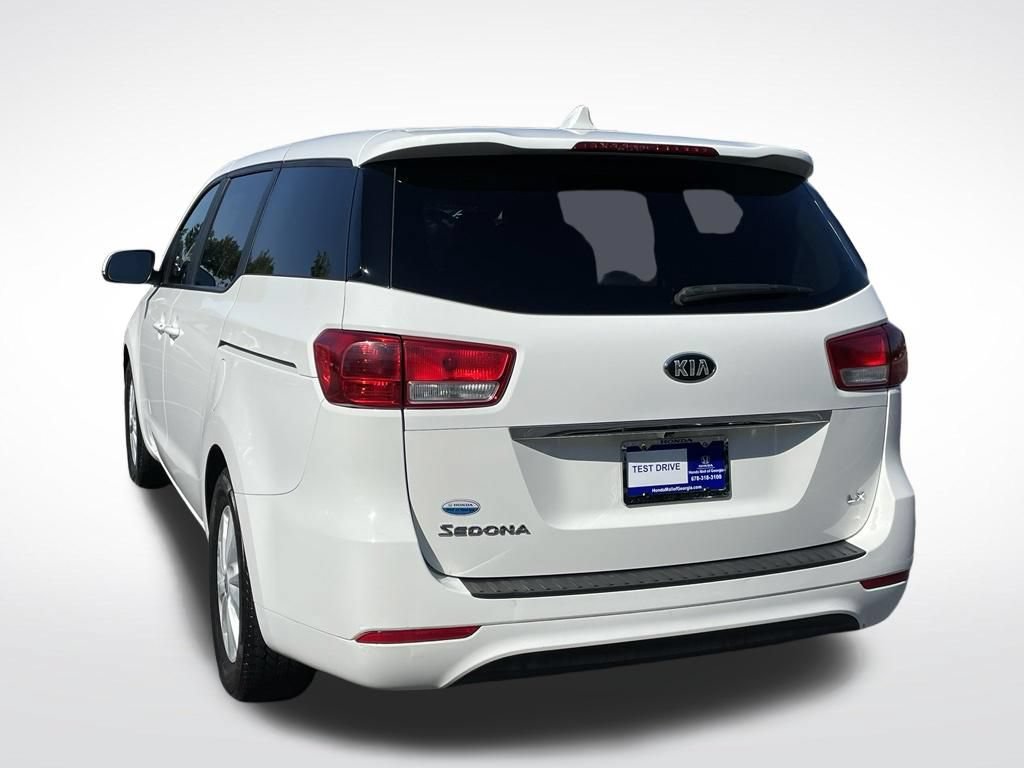 Used 2017 Kia Sedona LX FWD image 4