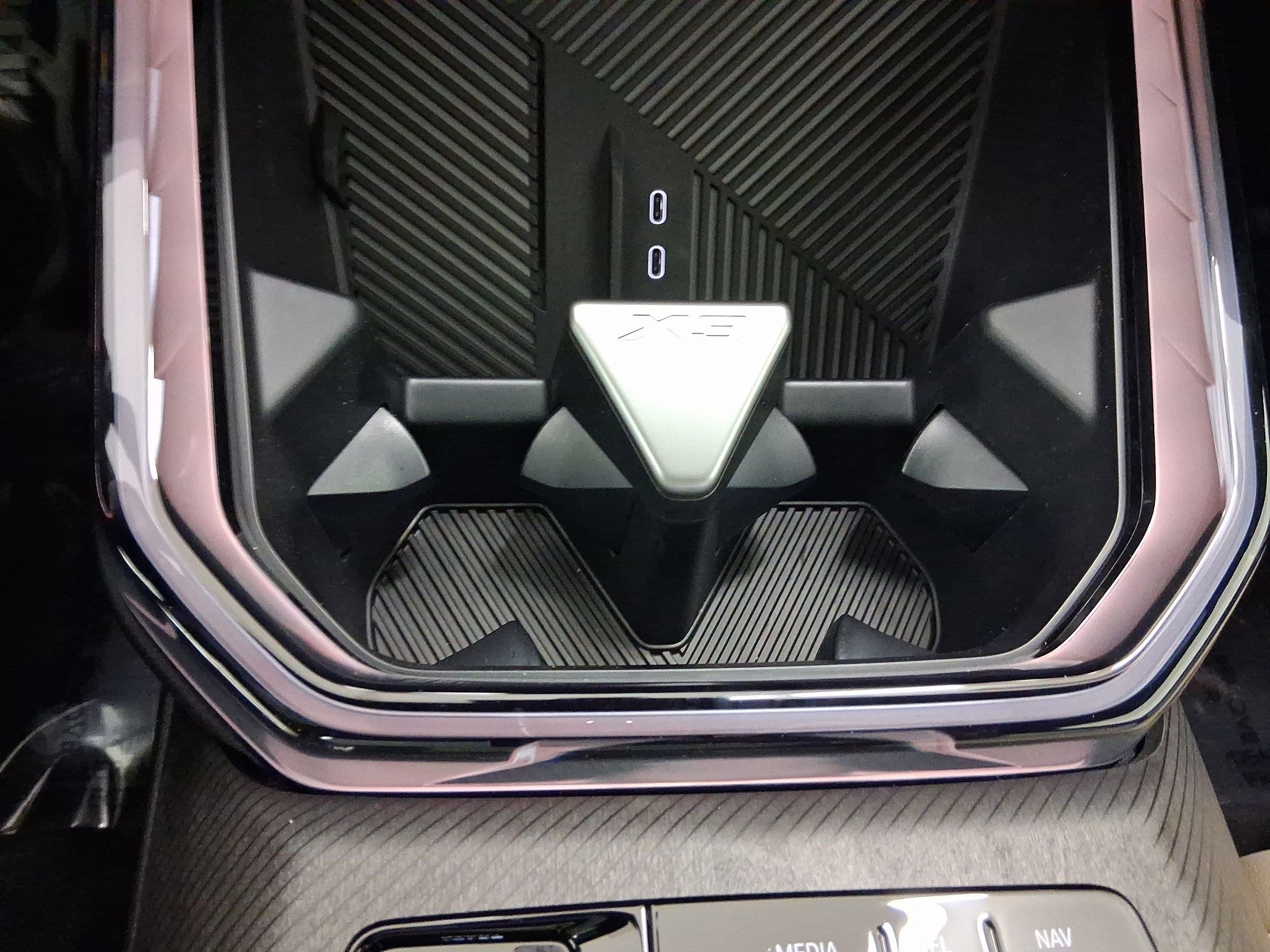 New 2026 BMW X3 xDrive30 w/ Premium Package image 25