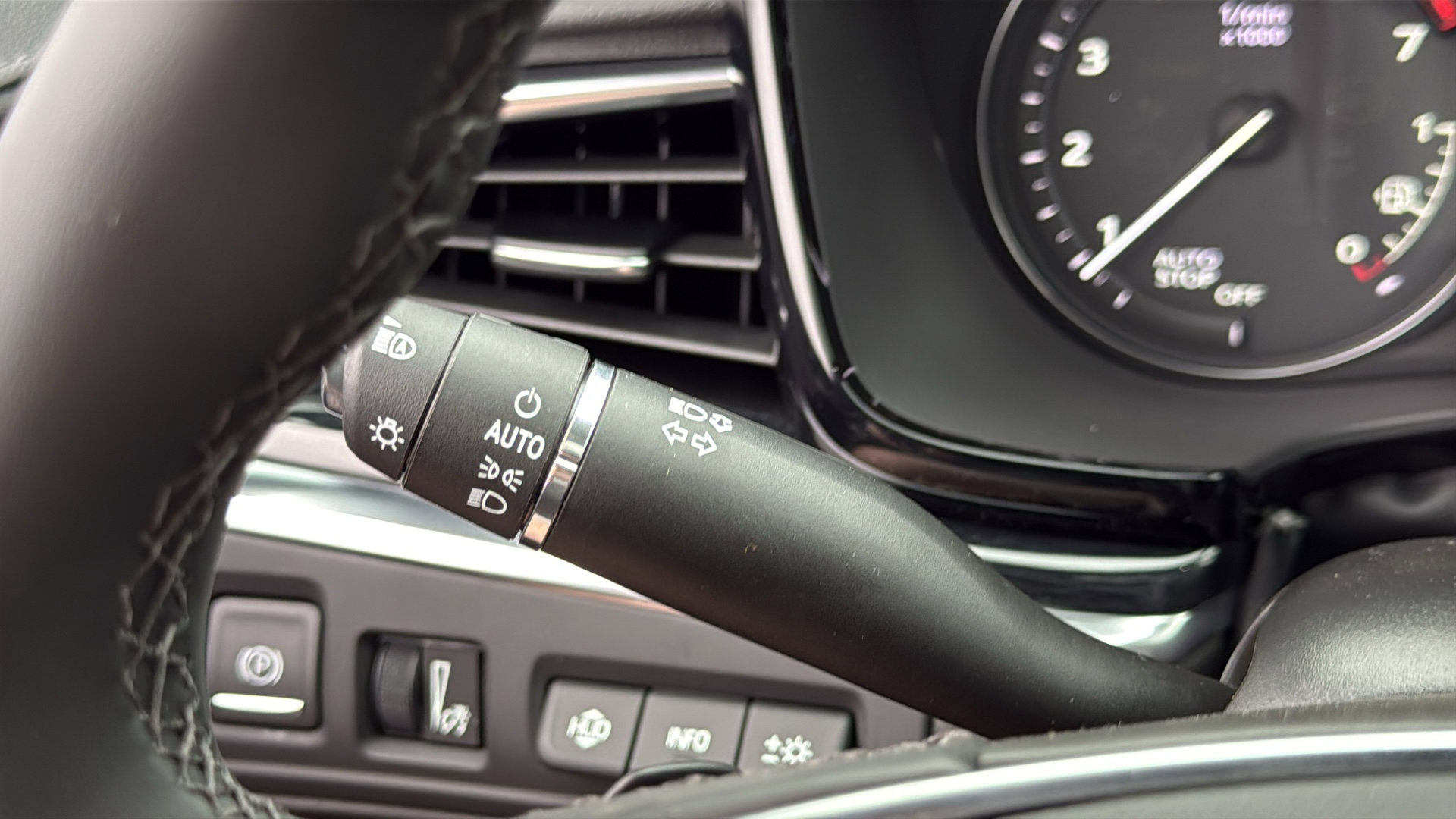 New 2026 Cadillac XT5 Premium Luxury w/ LPO, Floor Liner Package image 15