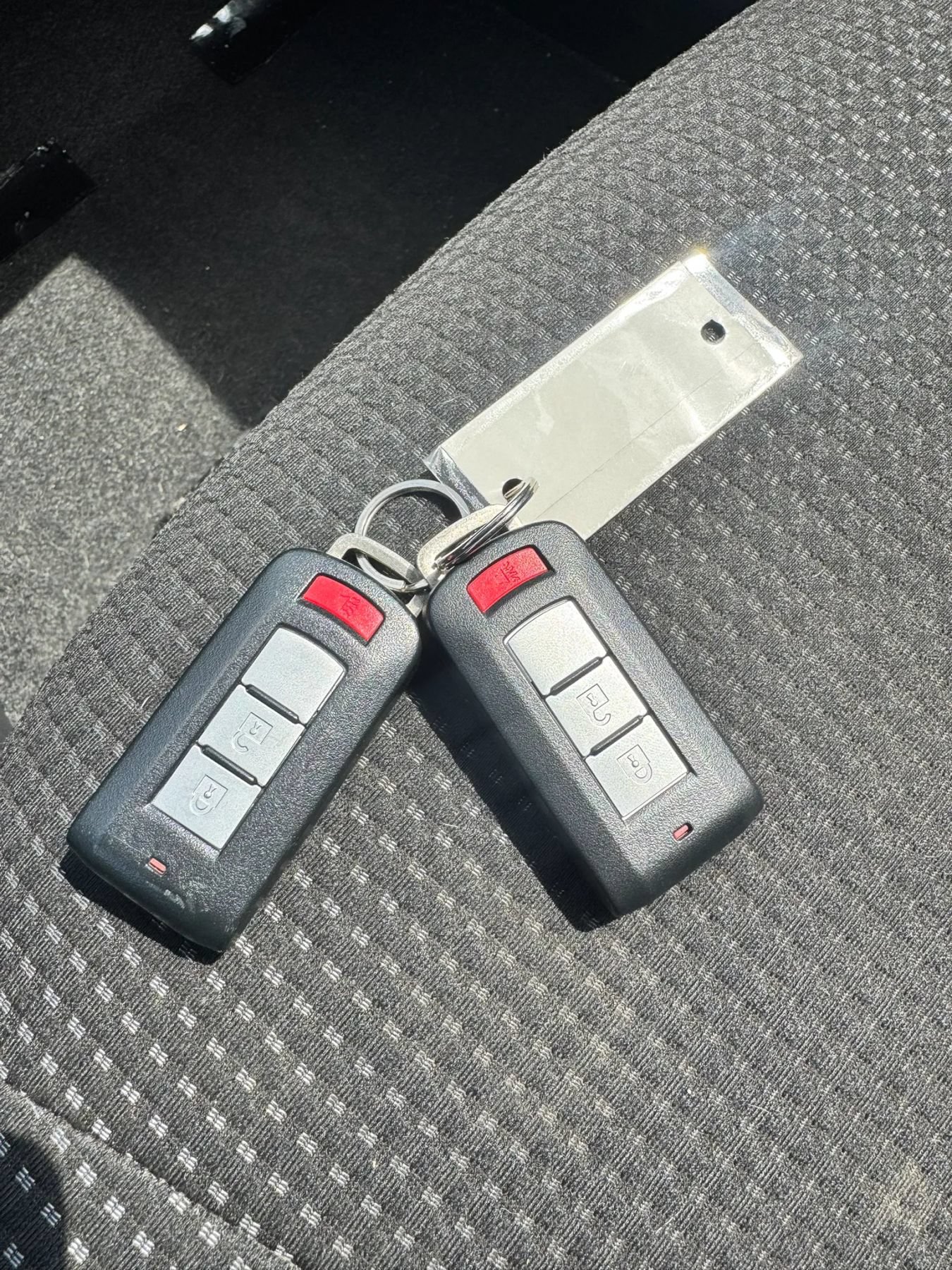 Used 2015 Mitsubishi Mirage ES FWD image 30