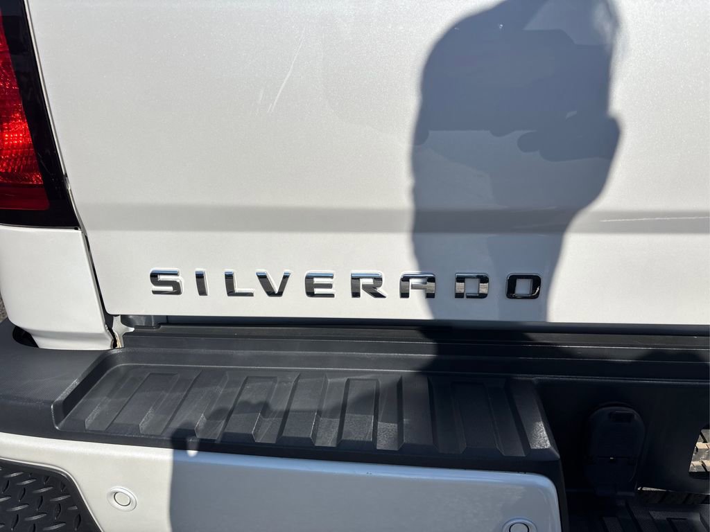 Used 2018 Chevrolet Silverado 3500 High Country image 15