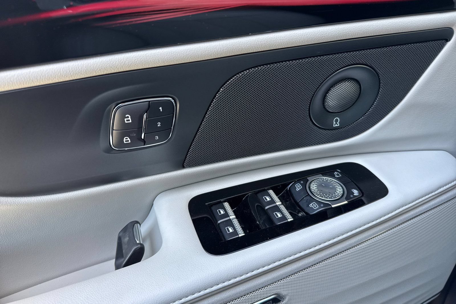 New 2026 Lincoln Nautilus Reserve AWD/4WD image 8