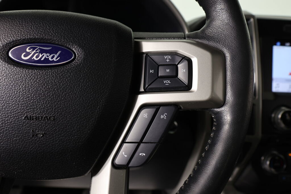 Used 2017 Ford F150 Lariat w/ Equipment Group 502A Luxury AWD/4WD image 34