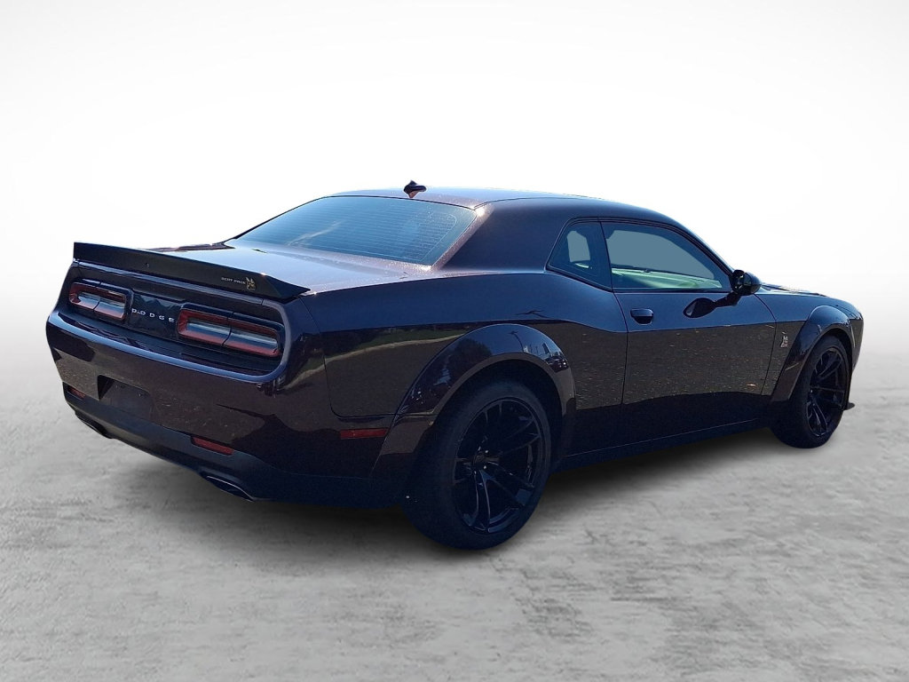 Used 2021 Dodge Challenger R/T Scat Pack RWD image 5