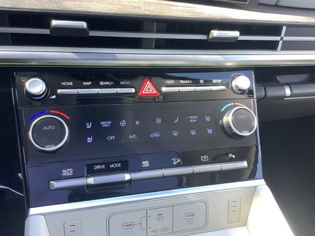 Certified 2026 Hyundai Santa Fe Calligraphy AWD/4WD image 31