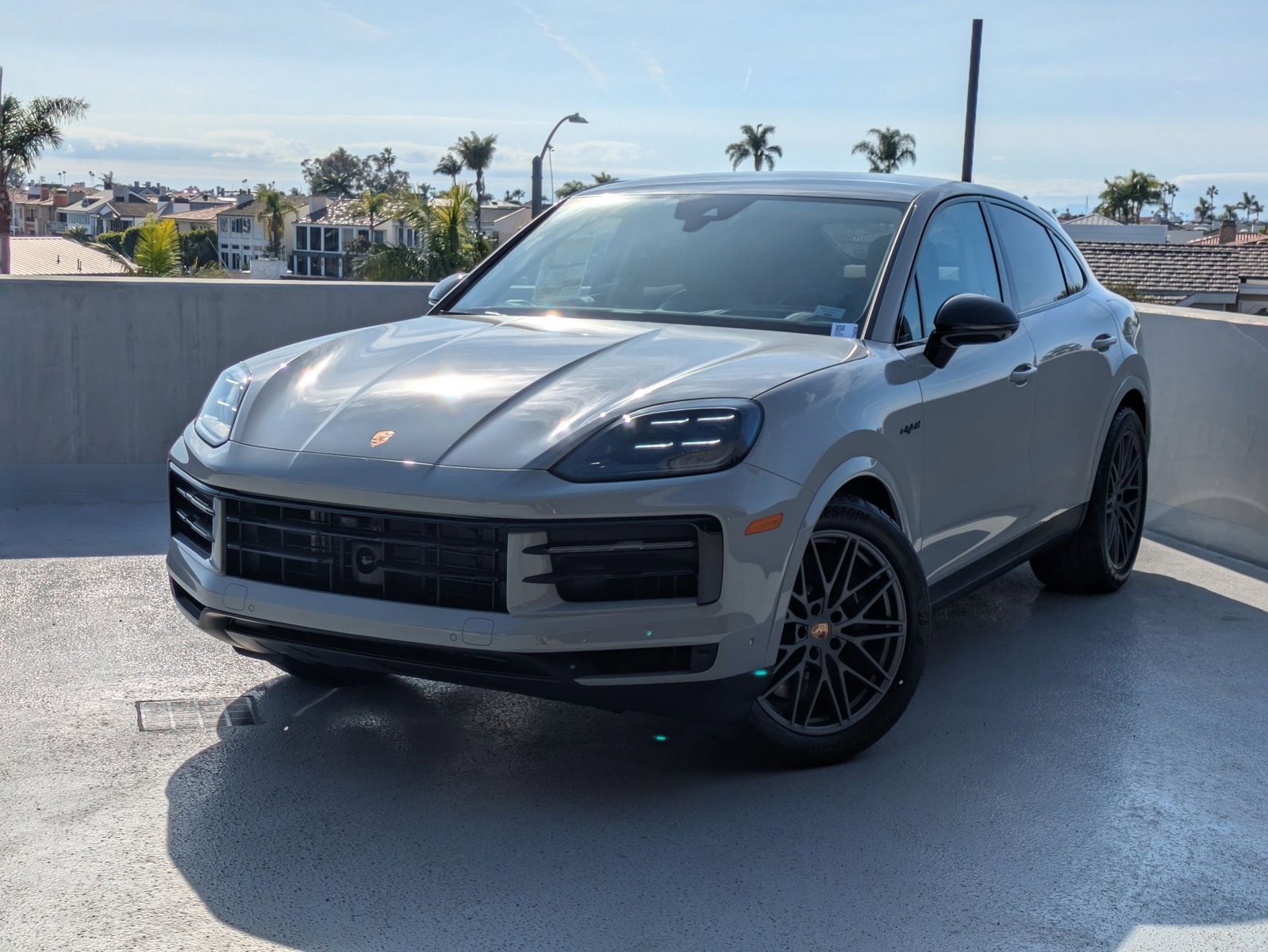 New 2026 Porsche Cayenne E-Hybrid image 1