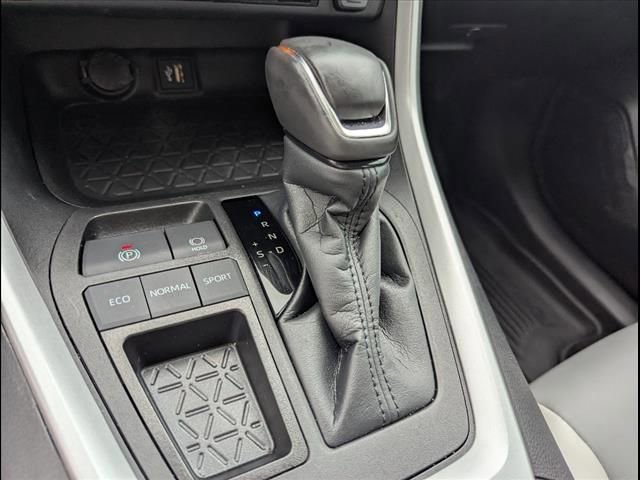 Used 2023 Toyota RAV4 XLE Premium image 43