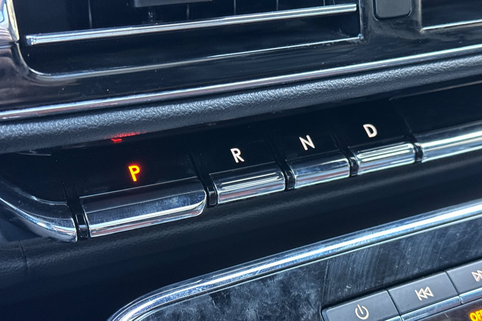 Certified 2023 Lincoln Navigator L Reserve AWD/4WD image 23