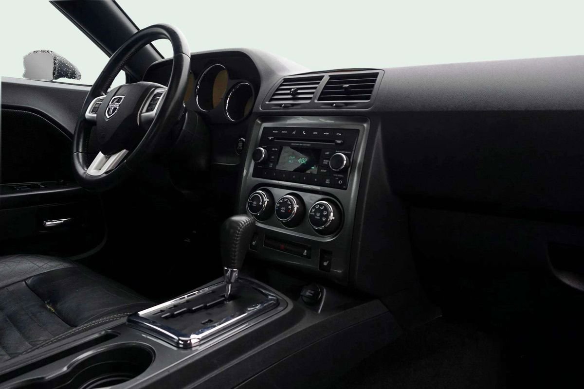 Used 2013 Dodge Challenger SXT Plus image 20