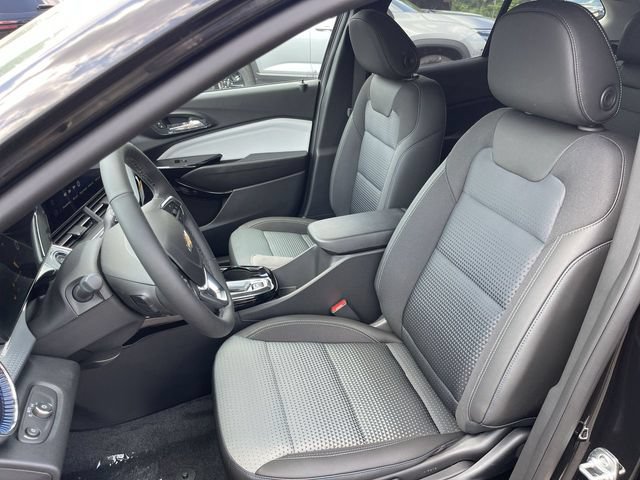 New 2026 Chevrolet Trax LT w/ Driver Confidence Package FWD image 11