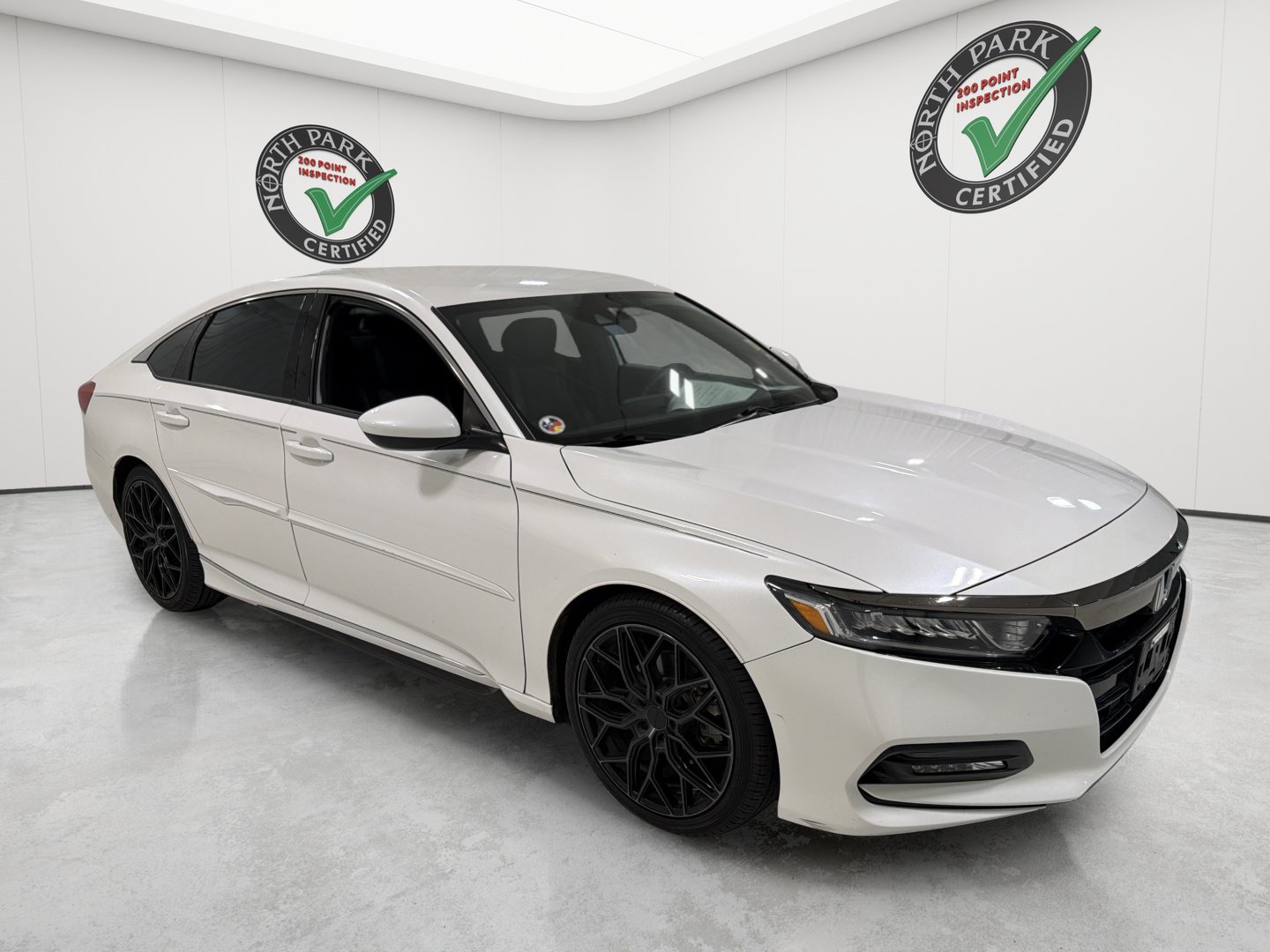 Used 2018 Honda Accord Sport image 7