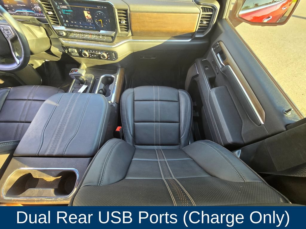 Used 2025 Chevrolet Silverado 1500 High Country AWD/4WD image 16